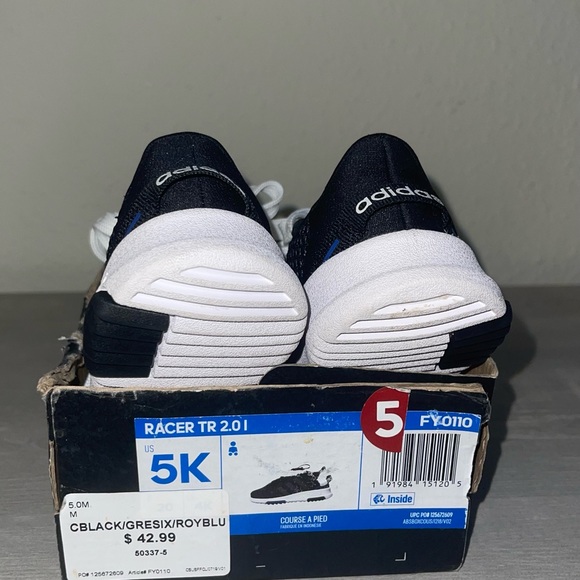 Adidas - Picture 2 of 4